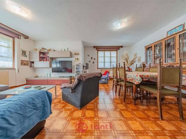 Casa indipendente in vendita a Dubino SO