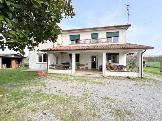 Casa indipendente in vendita a Due Carrare PD