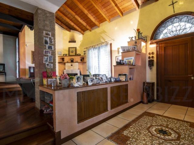 Casa indipendente in vendita a Due Carrare PD