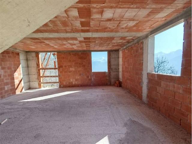 Casa indipendente in vendita a Emarèse AO