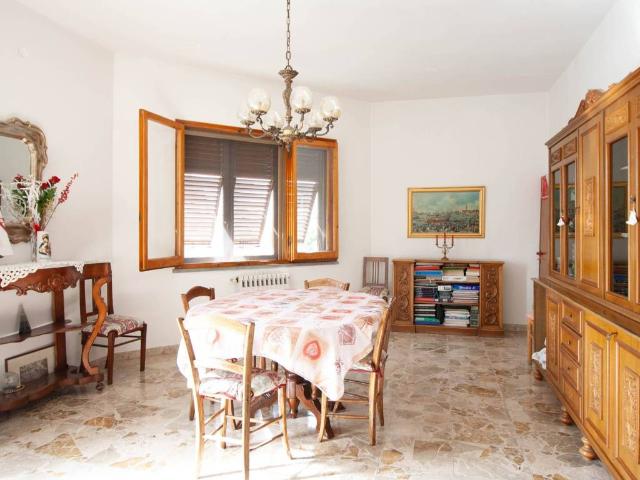 Casa indipendente in vendita a Empoli FI
