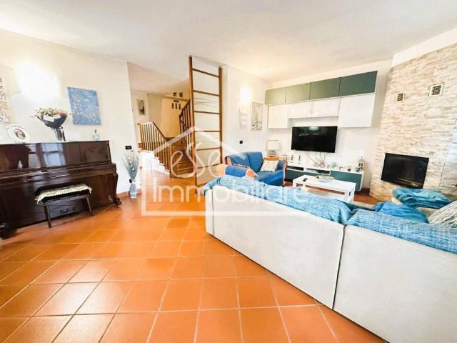Casa indipendente in vendita a Empoli FI