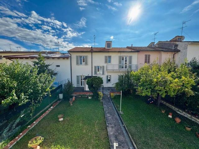 Casa indipendente in vendita a Empoli FI