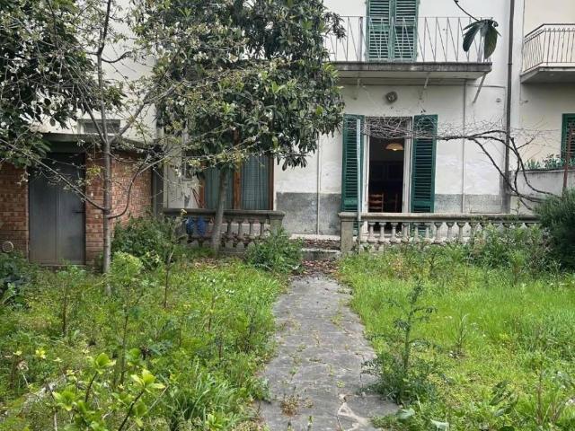 Casa indipendente in vendita a Empoli FI