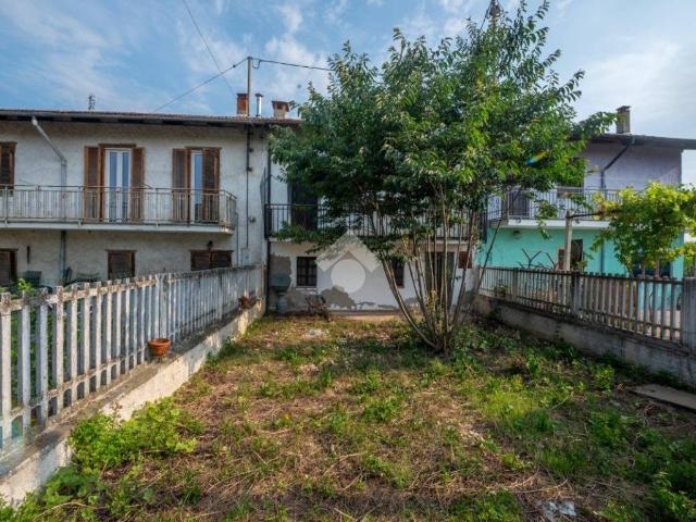 Casa indipendente in vendita a Envie CN