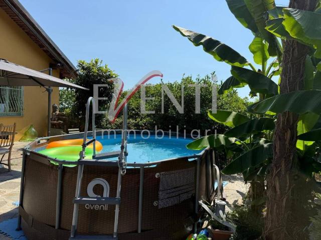 Casa indipendente in vendita a Envie via madonna della neve, 4