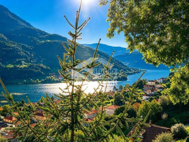 Casa indipendente in vendita a Endine Gaiano BG