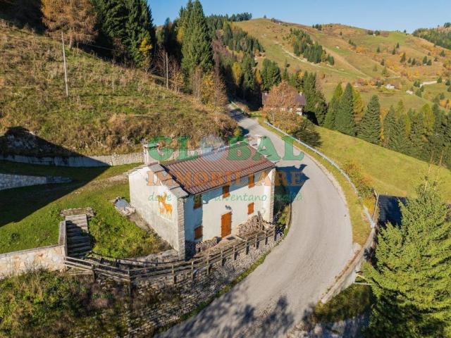 Casa indipendente in vendita a Enego VI