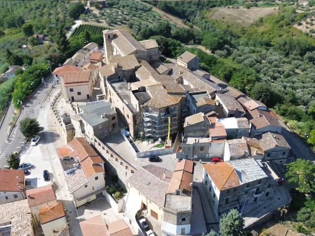 Casa indipendente in vendita a Elice PE