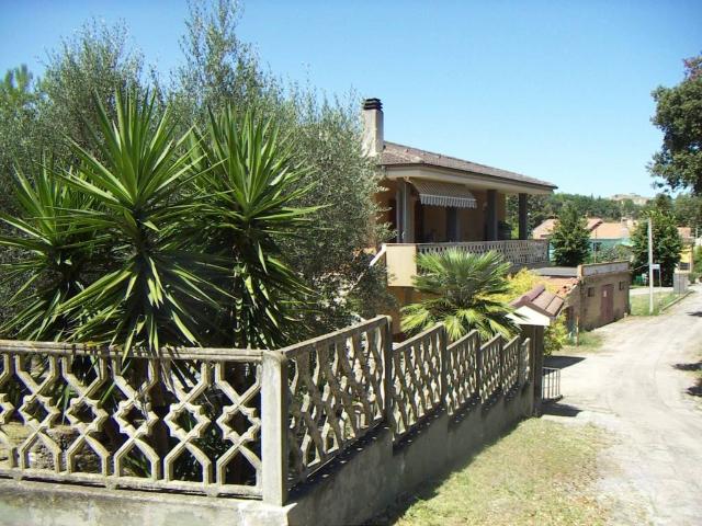 Casa indipendente in vendita a Elice PE