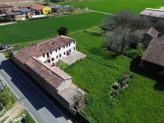 Casa indipendente in vendita a Este PD