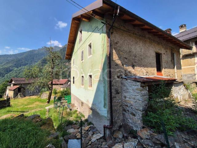 Casa indipendente in vendita a Fobello