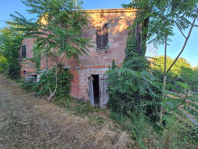 Casa indipendente in vendita a Foiano della Chiana AR