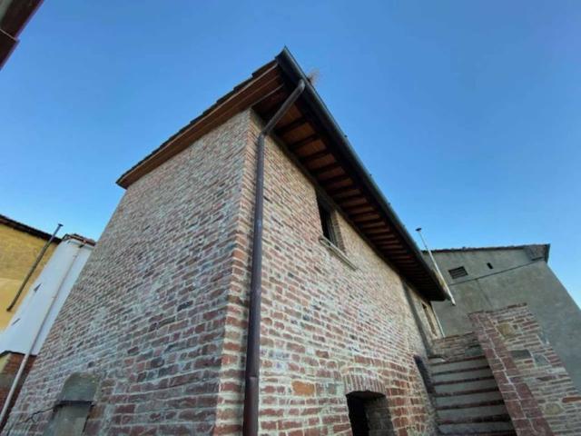 Casa indipendente in vendita a Foiano della Chiana AR