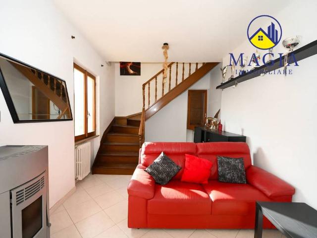 Casa indipendente in vendita a Folignano AP