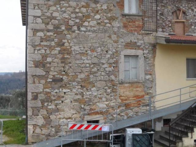 Casa indipendente in vendita a Folignano AP