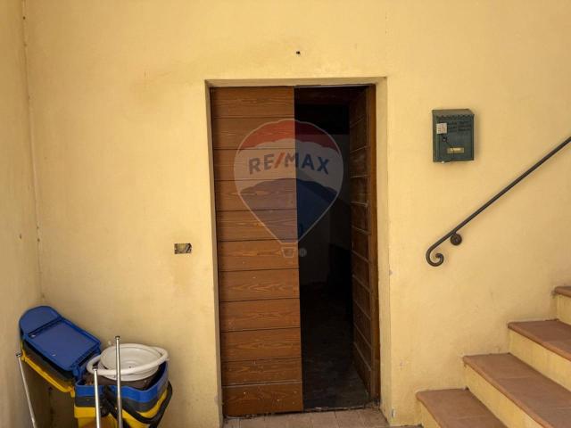 Casa indipendente in vendita a Foligno