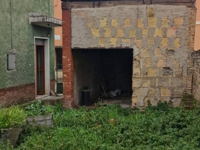Casa indipendente in vendita a Foligno PG
