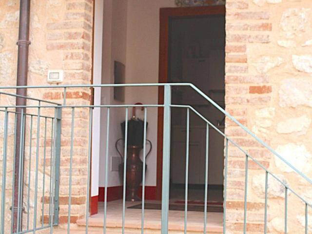 Casa indipendente in vendita a Foligno PG