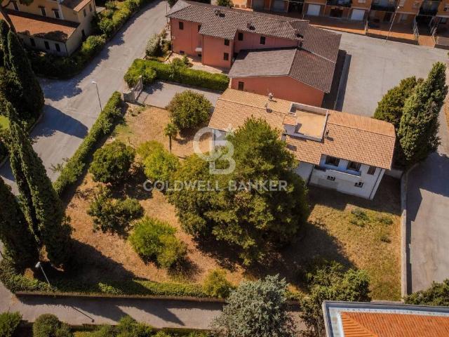 Casa indipendente in vendita a Foligno PG