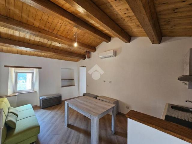 Casa indipendente in vendita a Foligno PG