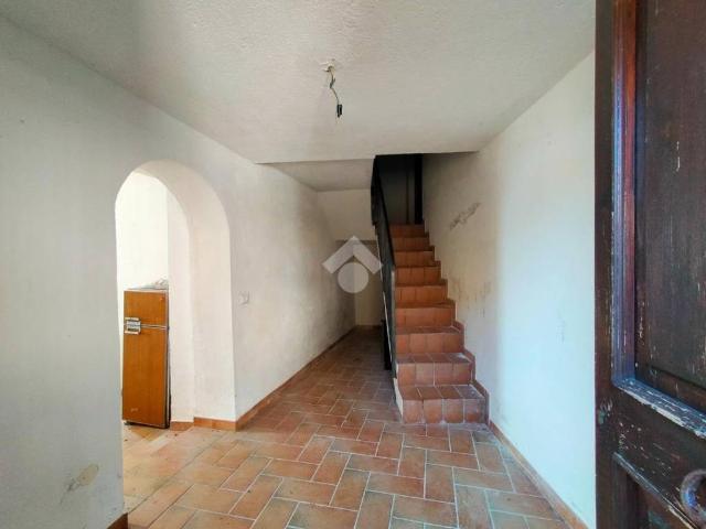 Casa indipendente in vendita a Foligno PG