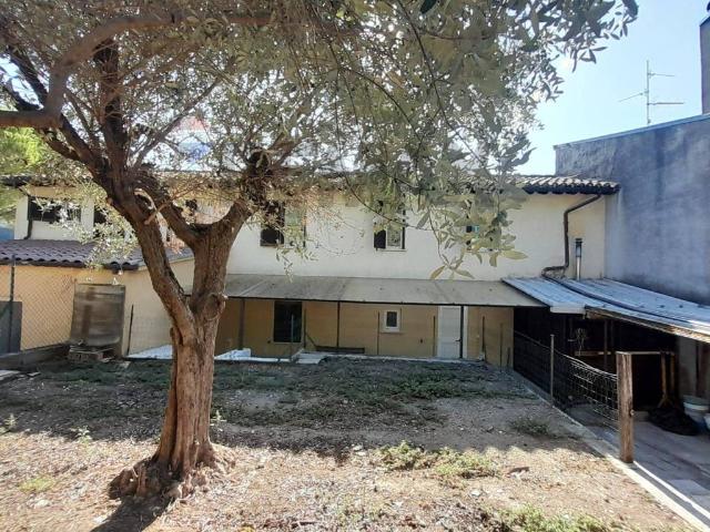 Casa indipendente in vendita a Foligno PG