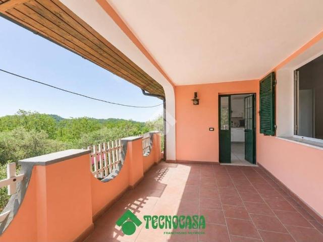 Casa indipendente in vendita a Follo SP