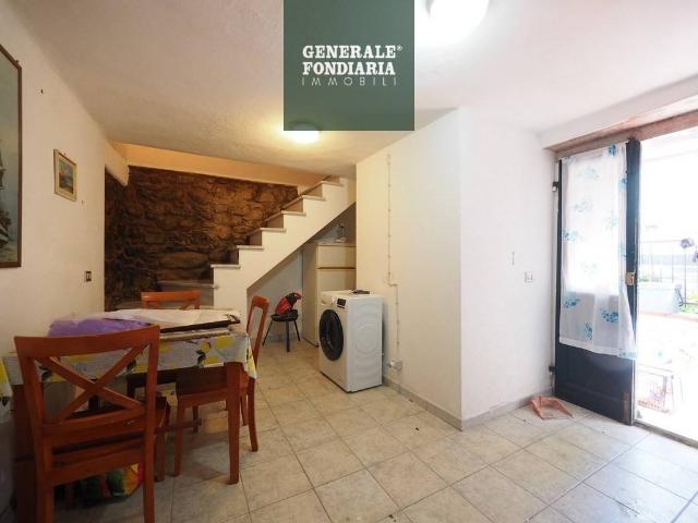 Casa indipendente in vendita a Follo SP