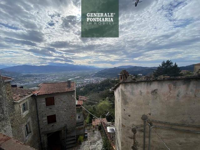Casa indipendente in vendita a Follo SP