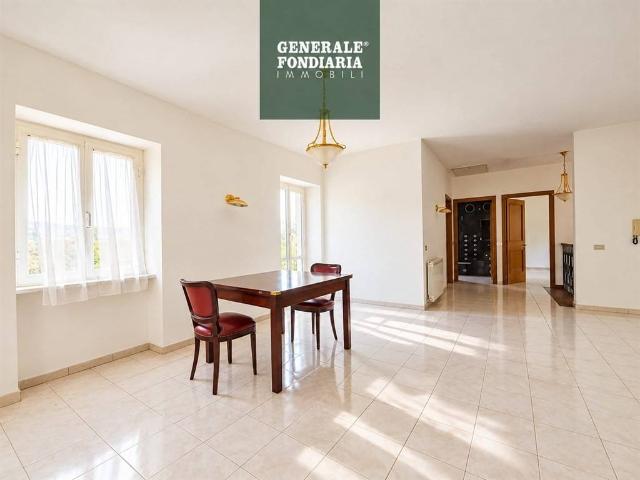Casa indipendente in vendita a Follo SP