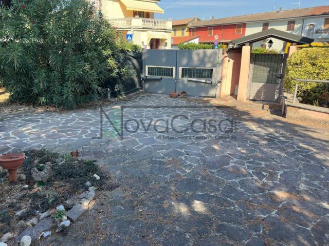 Casa indipendente in vendita a Fombio LO