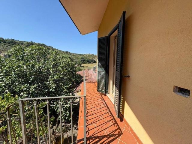 Casa indipendente in vendita a Fontana Liri FR