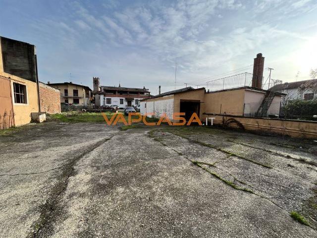 Casa indipendente in vendita a Fontanella BG