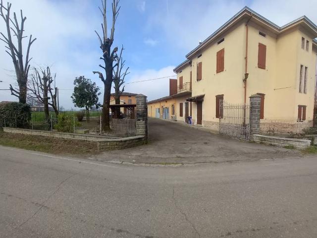 Casa indipendente in vendita a Fontanellato PR