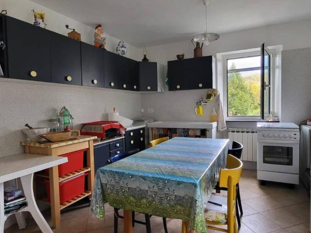Casa indipendente in vendita a Fontanigorda GE