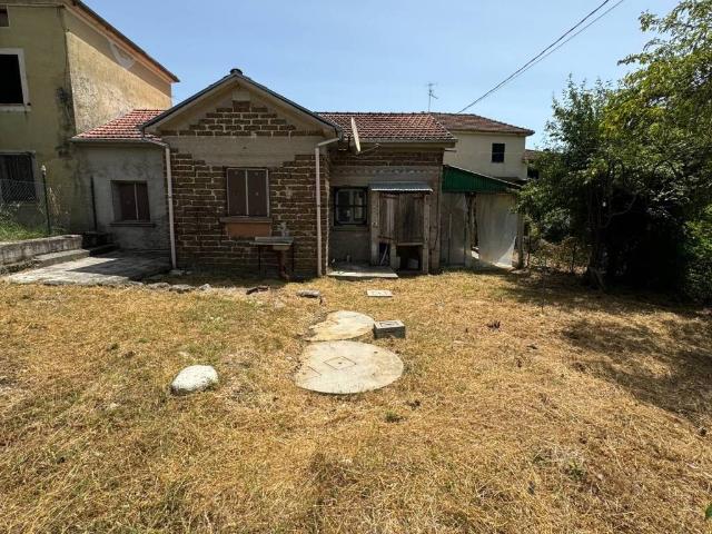 Casa indipendente in vendita a Fontechiari FR