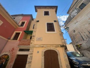 Casa indipendente in vendita a Fontechiari FR