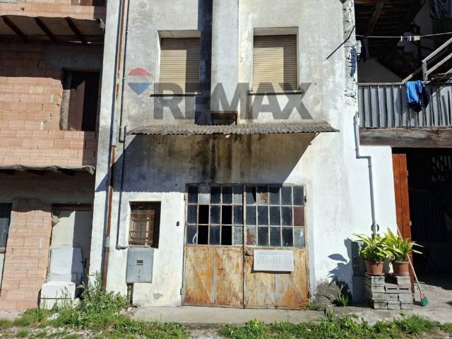 Casa indipendente in vendita a Fonzaso BL