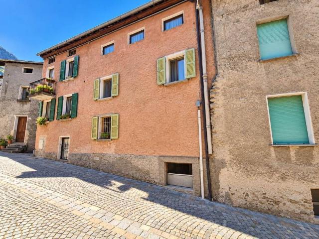 Casa indipendente in vendita a Forcola SO