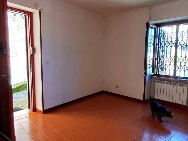 Casa indipendente in vendita a Forano RI