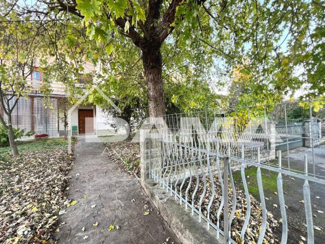 Casa indipendente in vendita a Forli'
