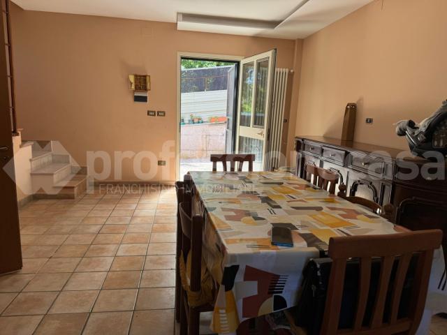 Casa indipendente in vendita a Forlì del Sannio
