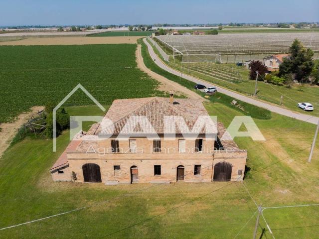 Casa indipendente in vendita a Forlì FC