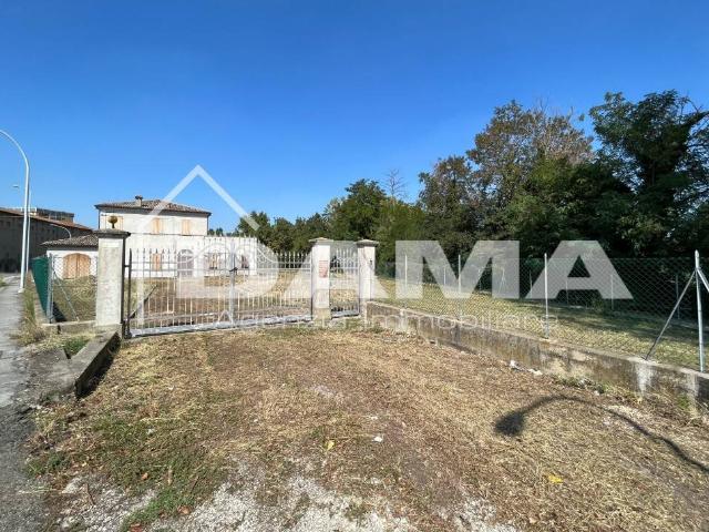 Casa indipendente in vendita a Forlì FC