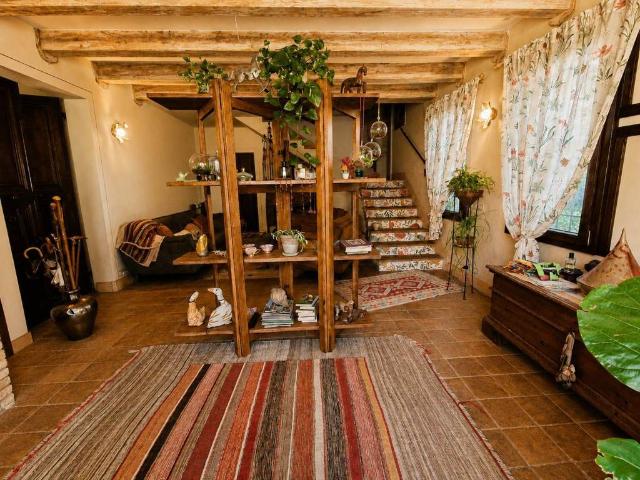 Casa indipendente in vendita a Forlì FC