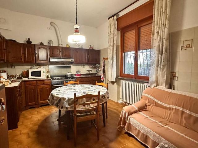Casa indipendente in vendita a Forlì FC
