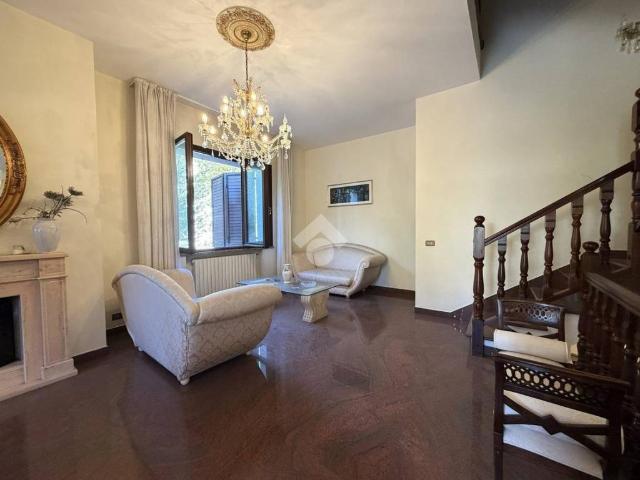Casa indipendente in vendita a Forlì FC
