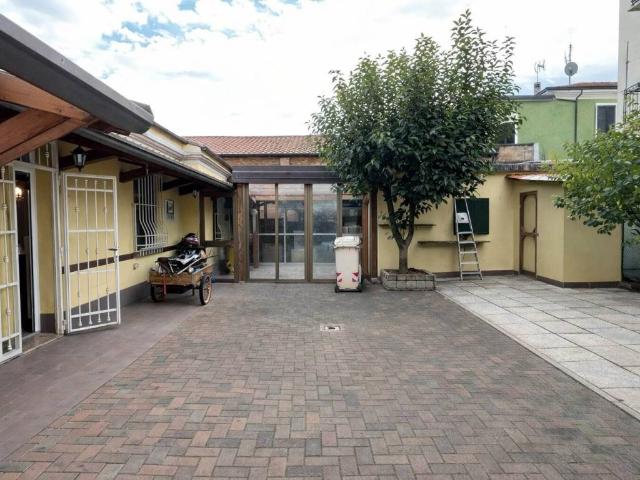 Casa indipendente in vendita a Forlì FC