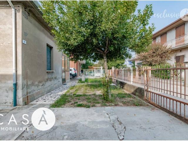 Casa indipendente in vendita a Forlì FC